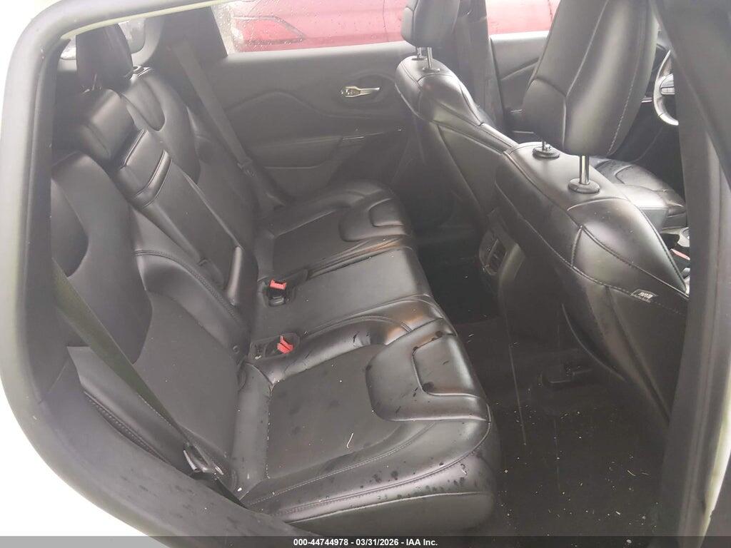 1C4PJLLB4KD392714 2019 JEEP CHEROKEE photo no. 8