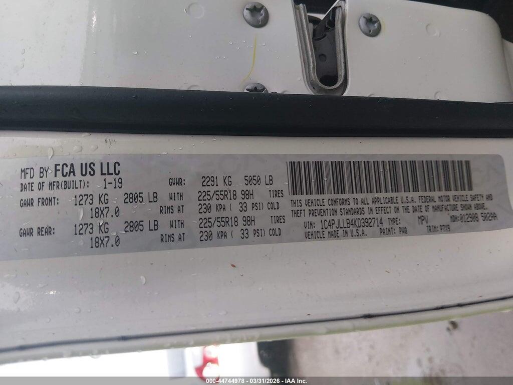 1C4PJLLB4KD392714 2019 JEEP CHEROKEE photo no. 9