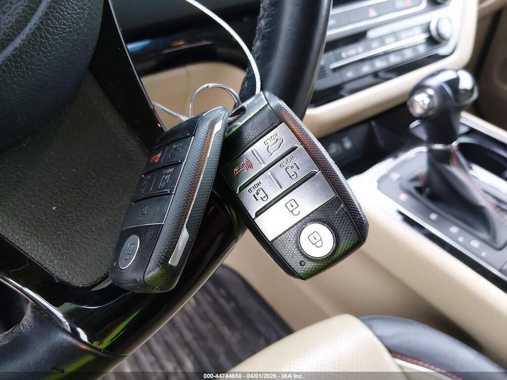 KNDMC5C13G6125415 2016 KIA SEDONA photo no. 11