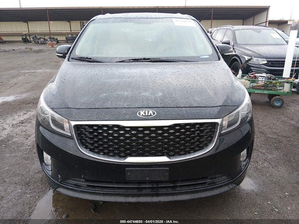 KNDMC5C13G6125415 2016 KIA SEDONA photo no. 12