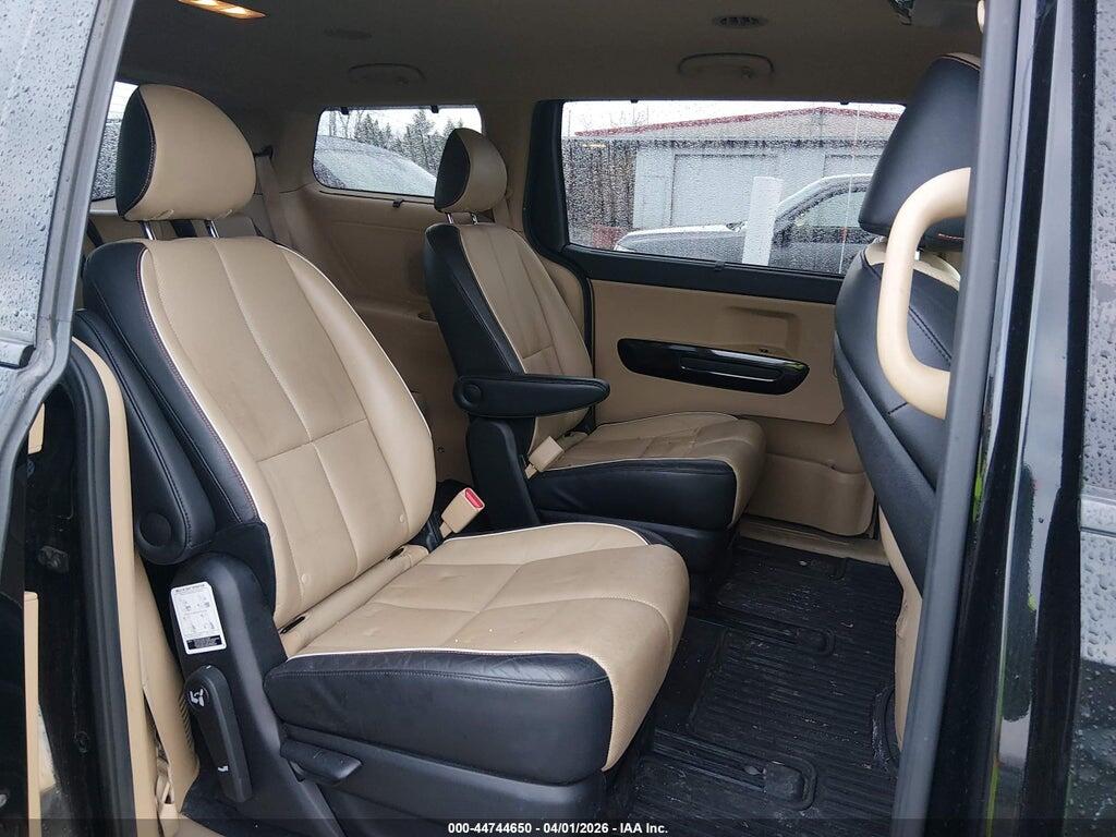 KNDMC5C13G6125415 2016 KIA SEDONA photo no. 8