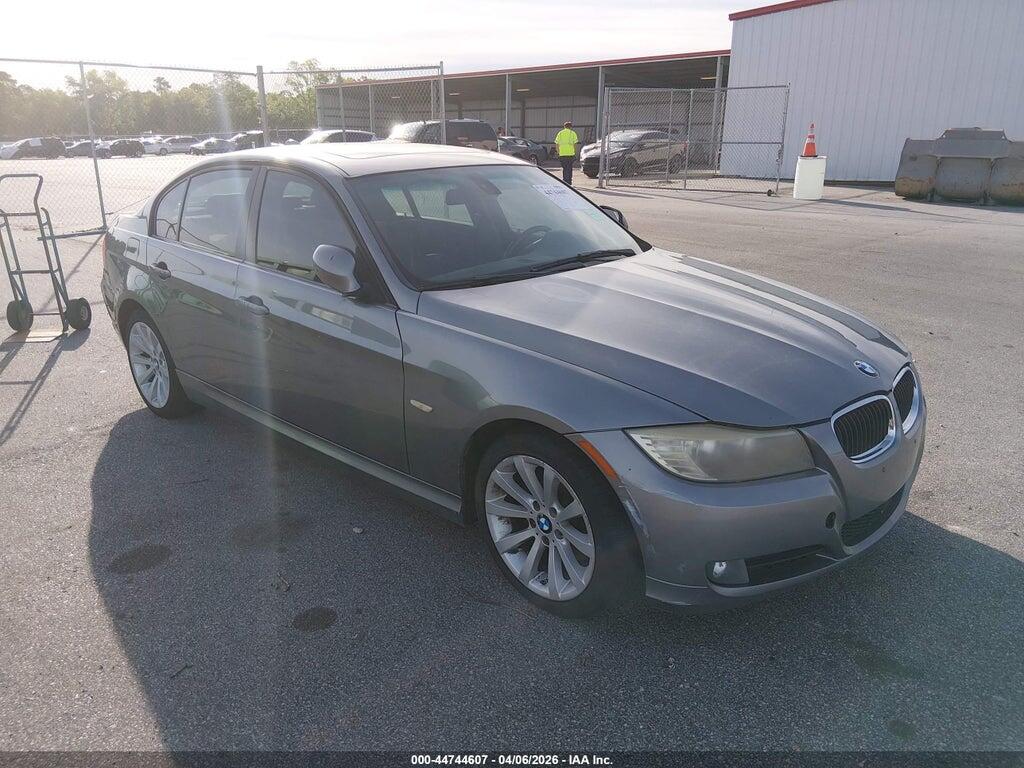 WBAPH7C57BE677492 2011 BMW 328I photo no. 1