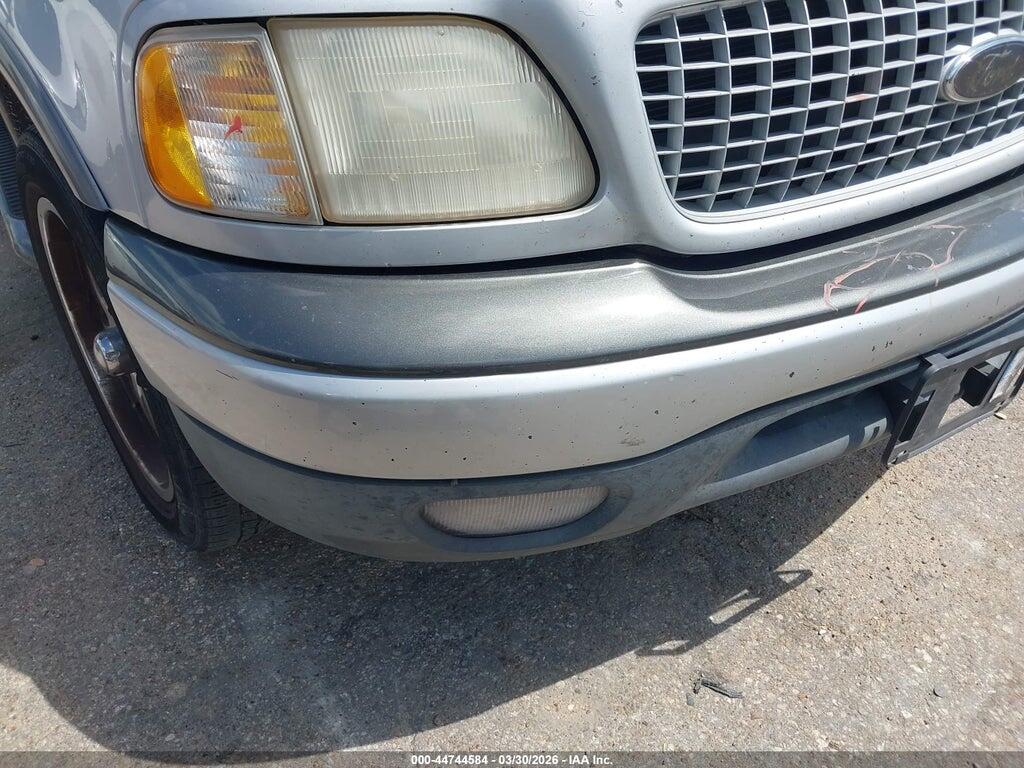 1FMRU1569YLC31189 2000 FORD EXPEDITION photo no. 11