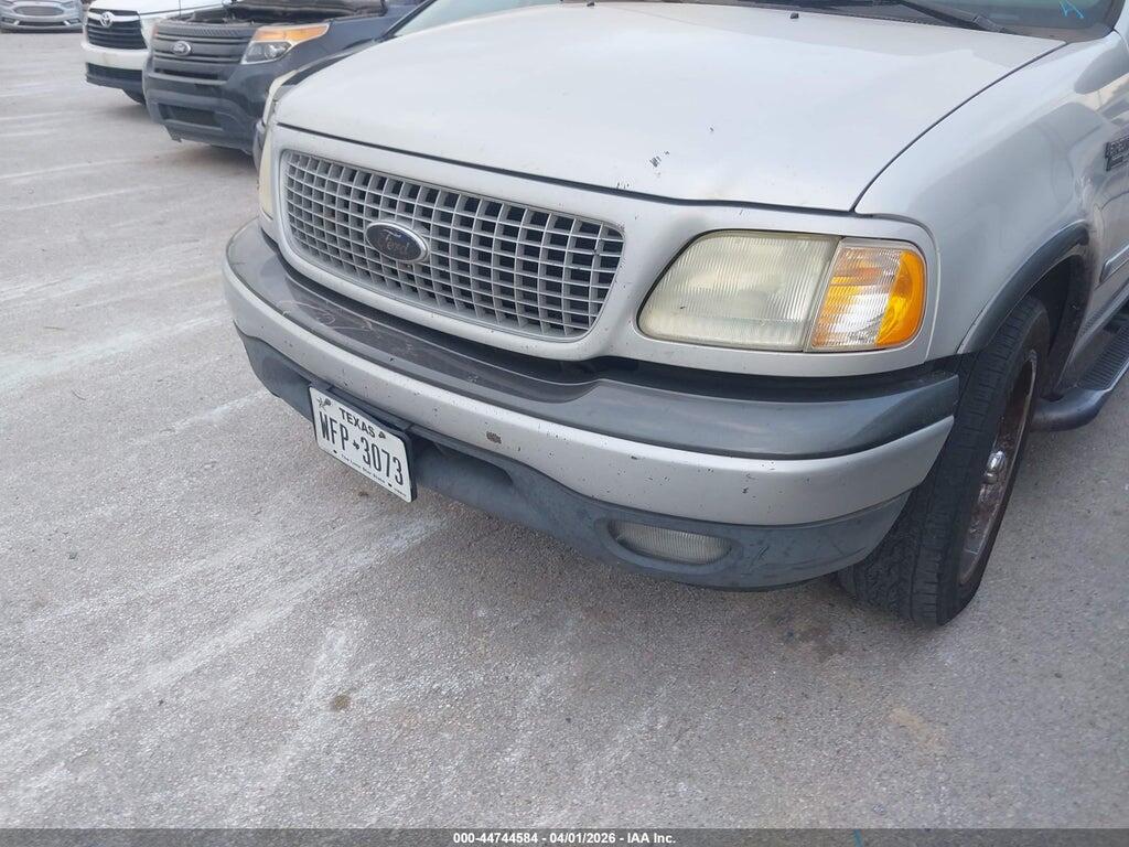 1FMRU1569YLC31189 2000 FORD EXPEDITION photo no. 6