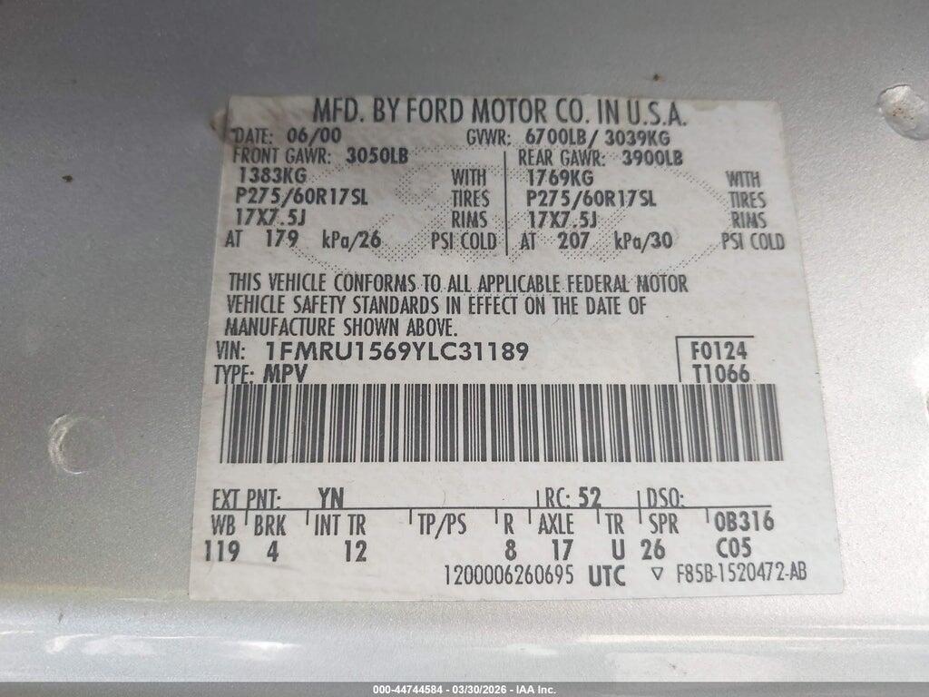 1FMRU1569YLC31189 2000 FORD EXPEDITION photo no. 9