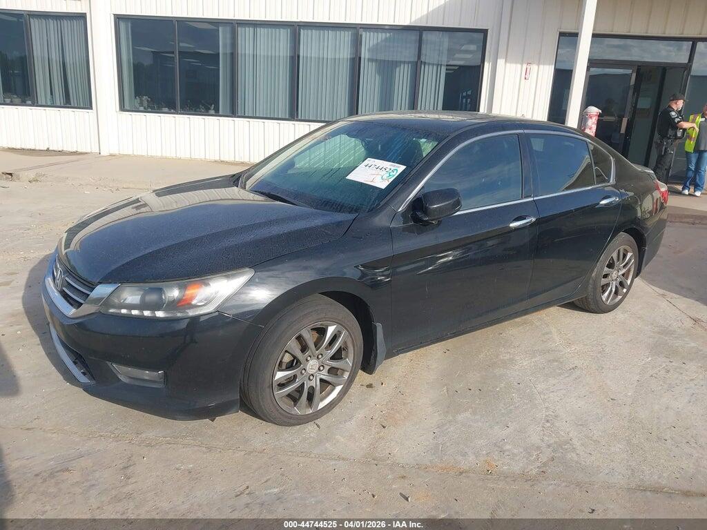 1HGCR3F85FA037650 2015 HONDA ACCORD photo no. 2