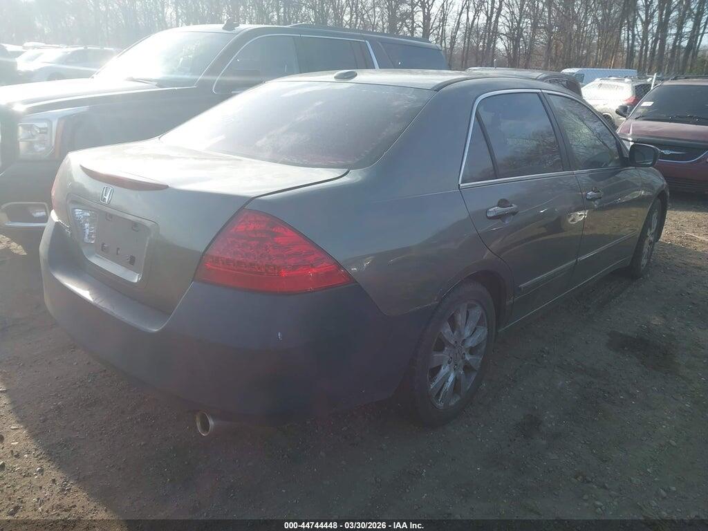 1HGCM66527A097697 2007 HONDA ACCORD photo no. 4
