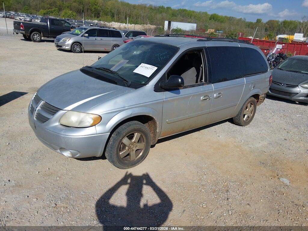2D4GP44L55R274588 2005 DODGE GRAND CARAVAN photo no. 2