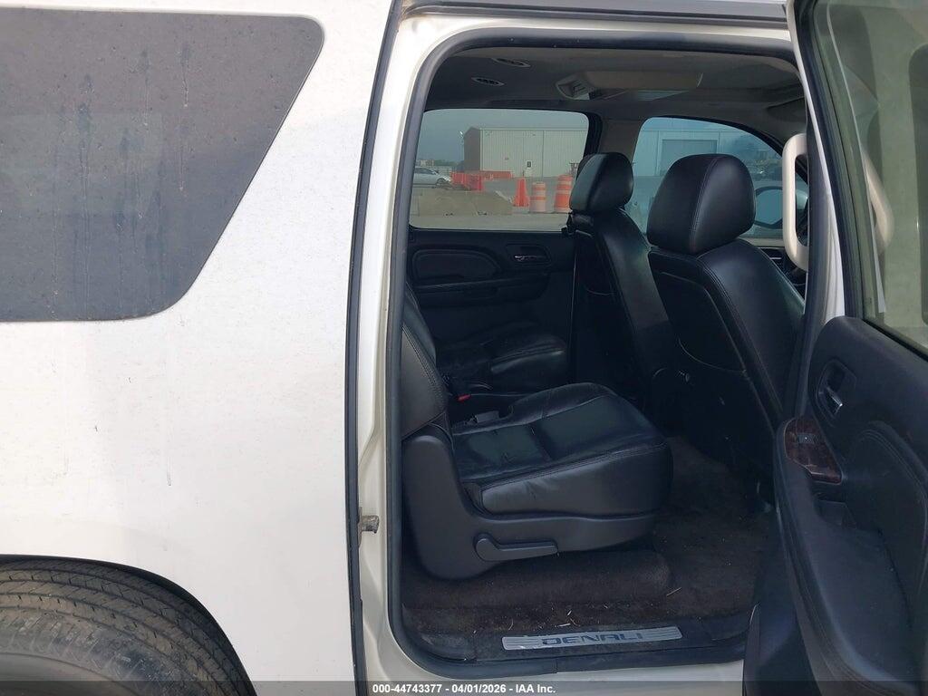 1GKFK06209R237646 2009 GMC YUKON XL 1500 photo no. 8