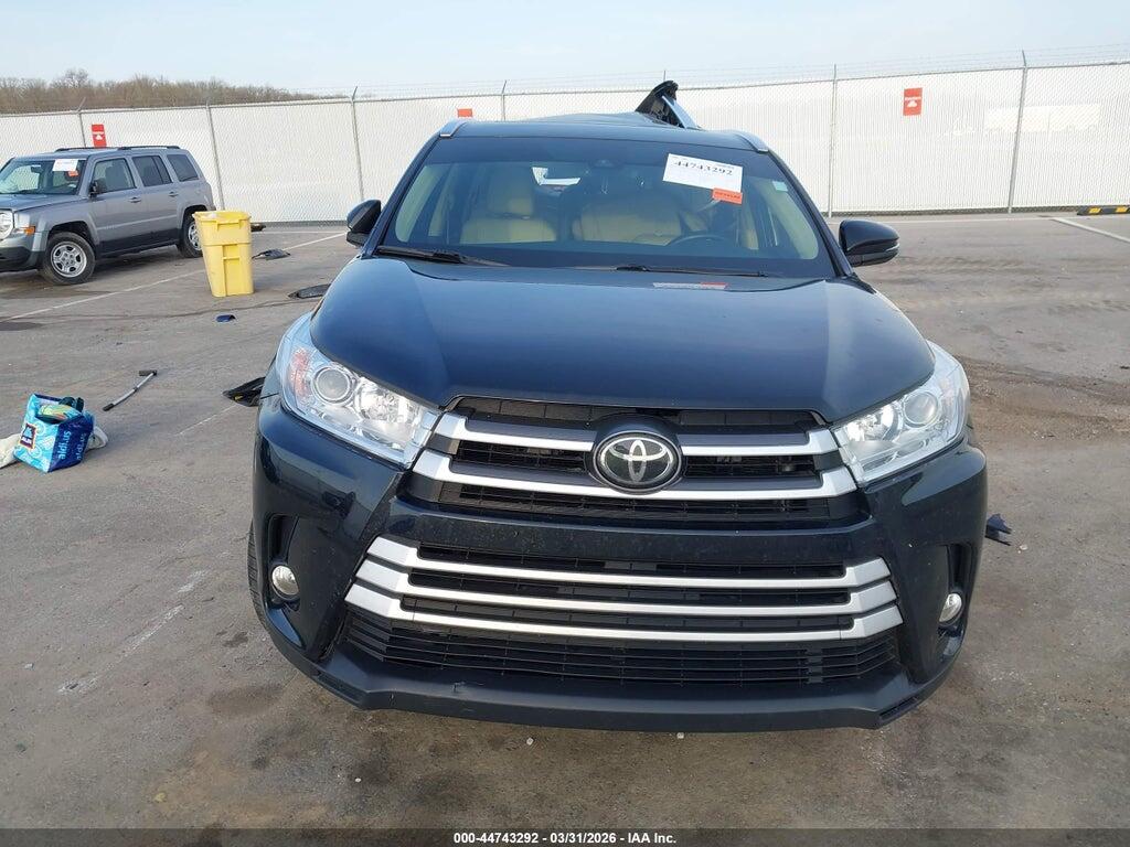 5TDJZRFH8JS554235 2018 TOYOTA HIGHLANDER photo no. 12