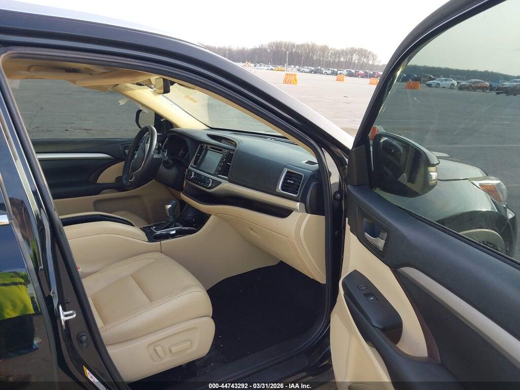 5TDJZRFH8JS554235 2018 TOYOTA HIGHLANDER photo no. 5