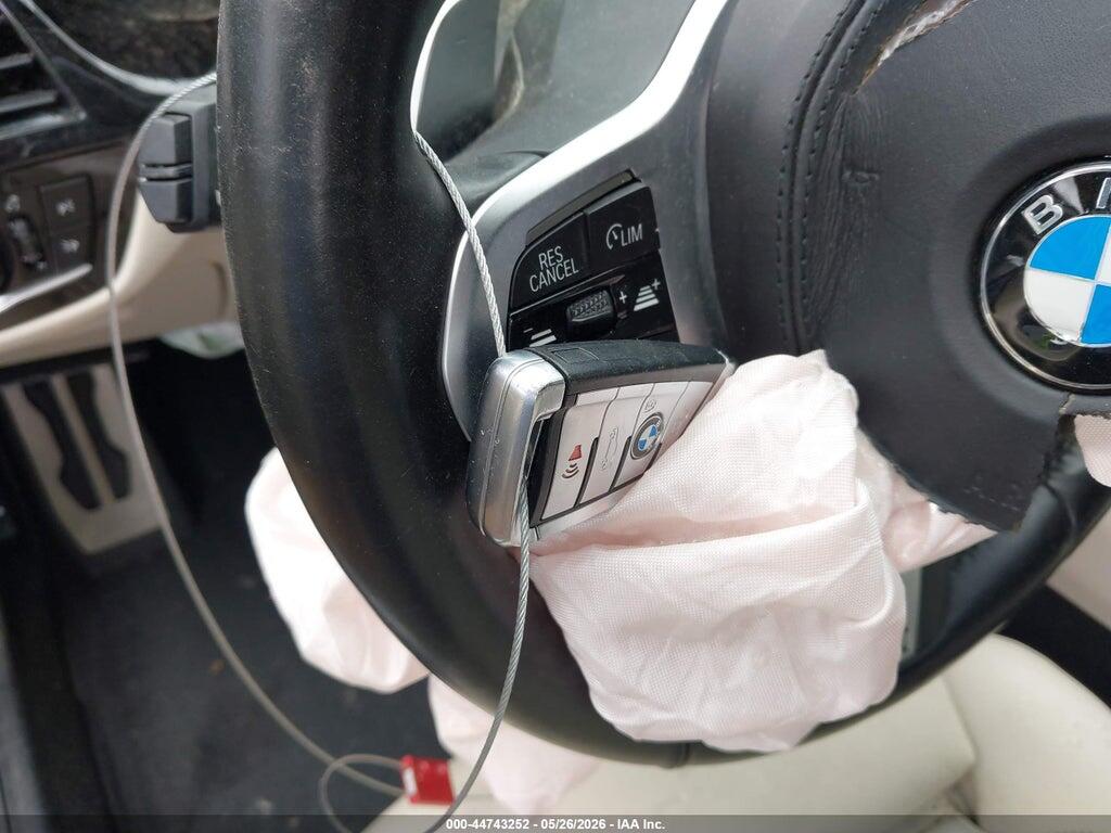 WBA13BK00MCF52008 2021 BMW M550I photo no. 11