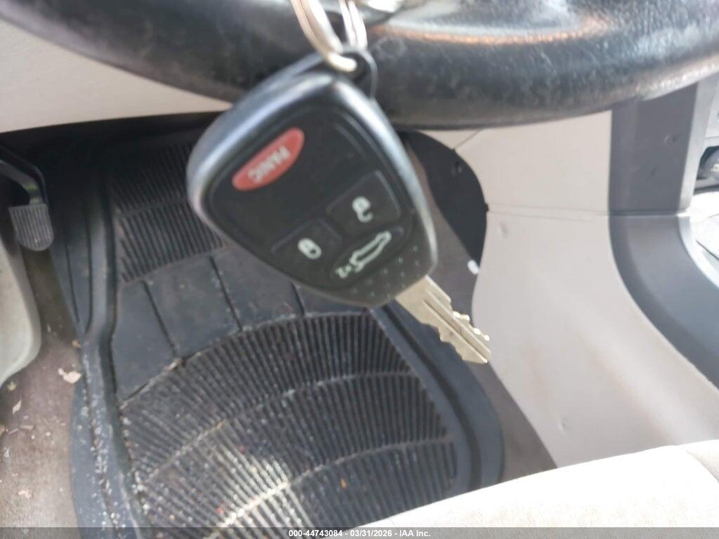 2C4GM68415R423096 2005 CHRYSLER PACIFICA photo no. 11