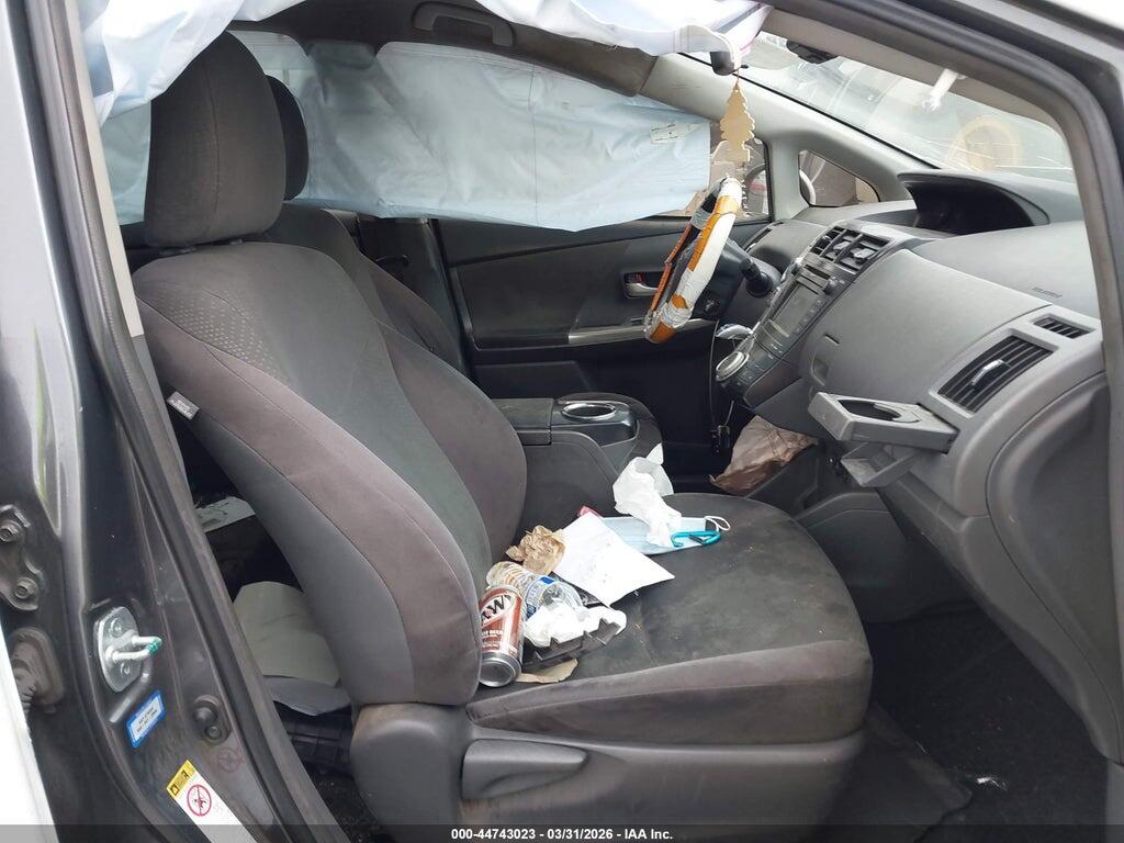 JTDZN3EU4E3331661 2014 TOYOTA PRIUS V photo no. 5