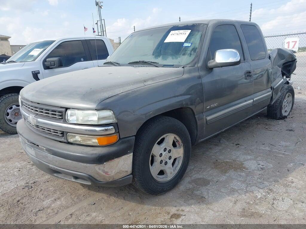 2GCEC19T0Y1320483 2000 CHEVROLET SILVERADO 1500 photo no. 2