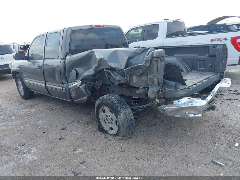 2GCEC19T0Y1320483 2000 CHEVROLET SILVERADO 1500 photo no. 3