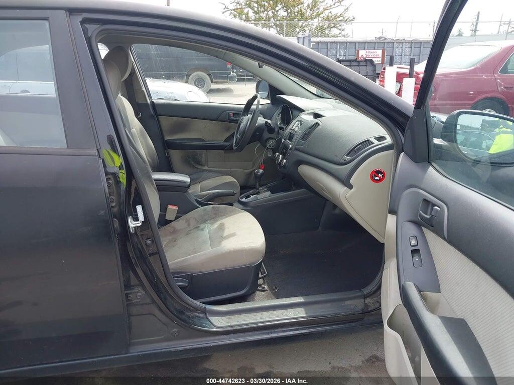 KNAFU4A23A5166102 2010 KIA FORTE photo no. 5