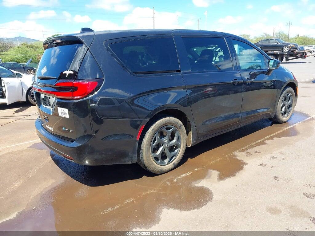 2C4RC1L7XNR214231 2022 CHRYSLER PACIFICA HYBRID photo no. 4