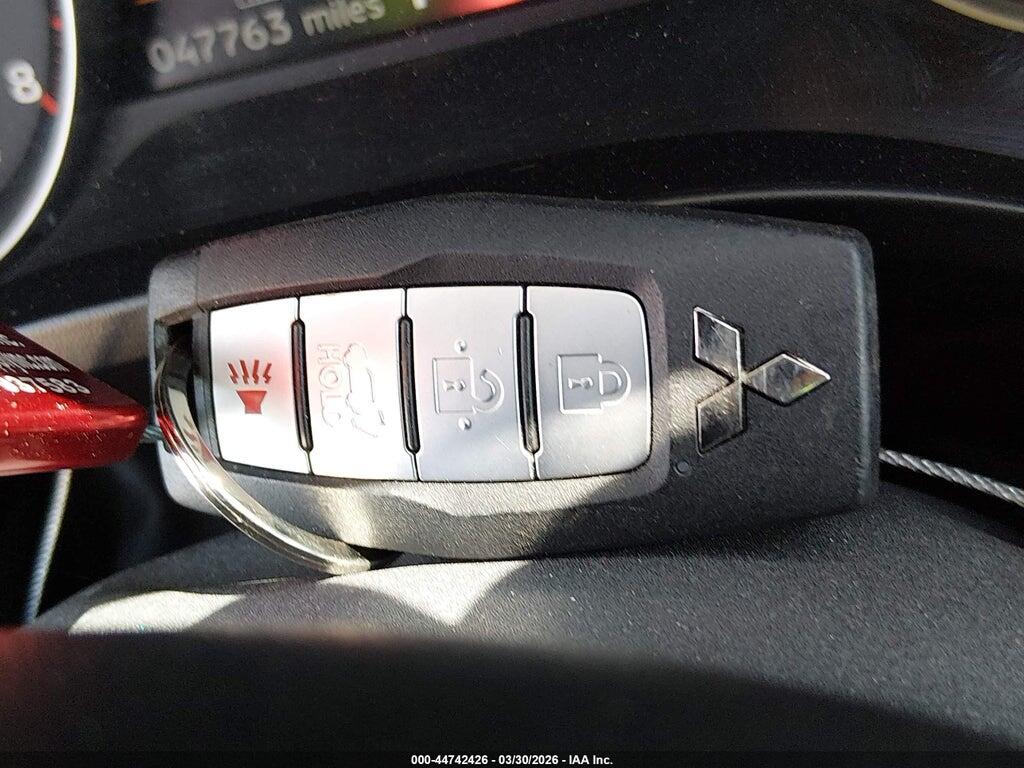 JA4J3VA86SZ015916 2025 MITSUBISHI OUTLANDER photo no. 11