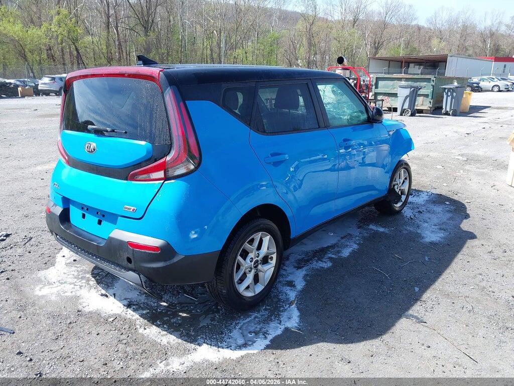 KNDJ23AU6P7204126 2023 KIA SOUL photo no. 4