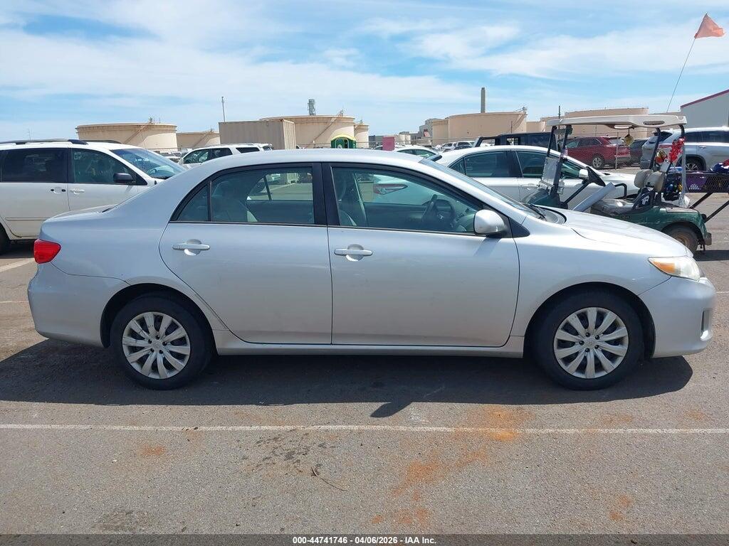 5YFBU4EE7CP016165 2012 TOYOTA COROLLA photo no. 12