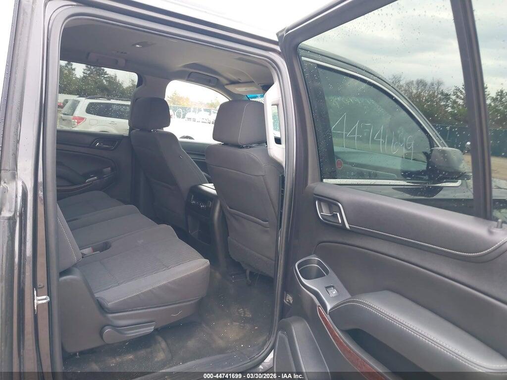 1GKS2FKC7HR356485 2017 GMC YUKON XL photo no. 8