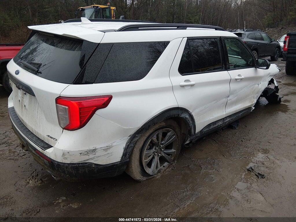 1FMSK8DH9MGA76259 2021 FORD EXPLORER photo no. 4