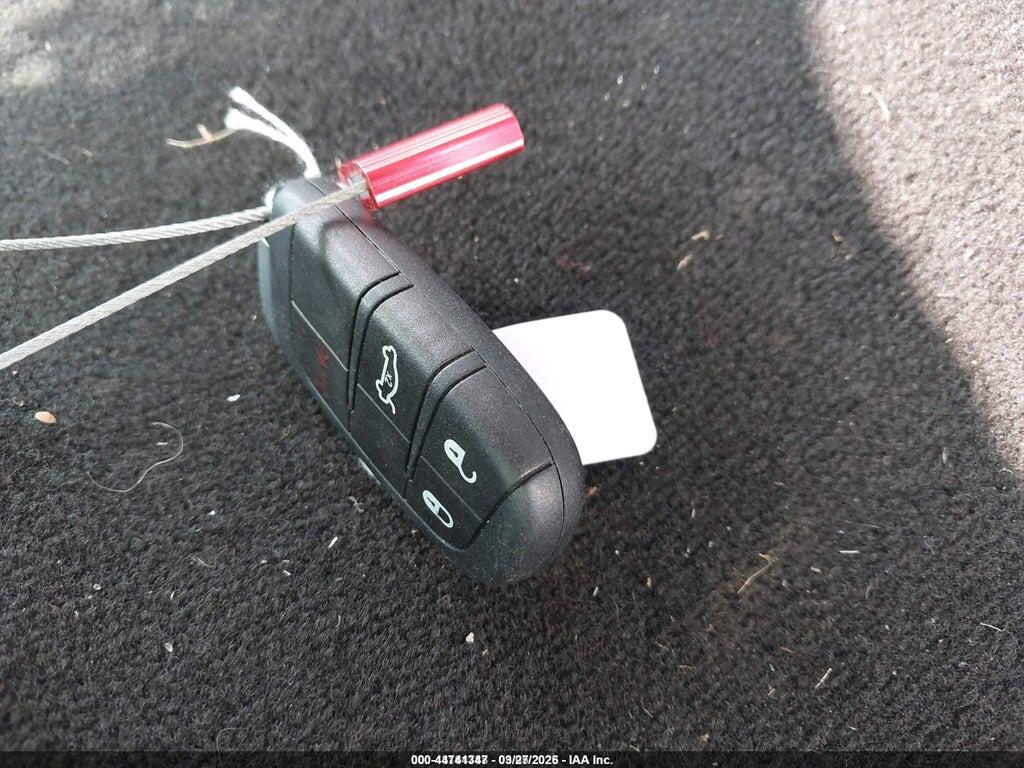 2C3CCAAG5JH293367 2018 CHRYSLER 300 photo no. 11