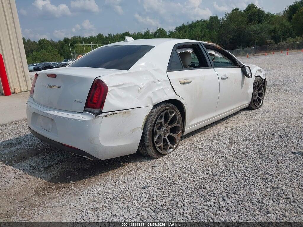 2C3CCAAG5JH293367 2018 CHRYSLER 300 photo no. 4