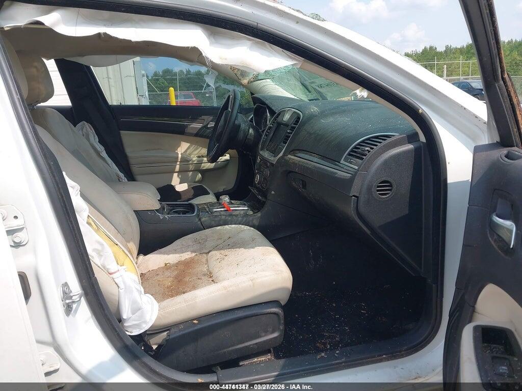 2C3CCAAG5JH293367 2018 CHRYSLER 300 photo no. 5