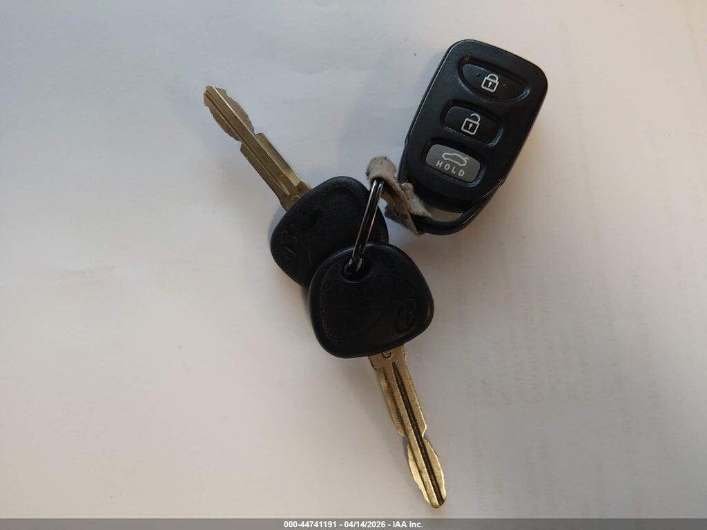 5NPDH4AE6FH618544 2015 HYUNDAI ELANTRA photo no. 11