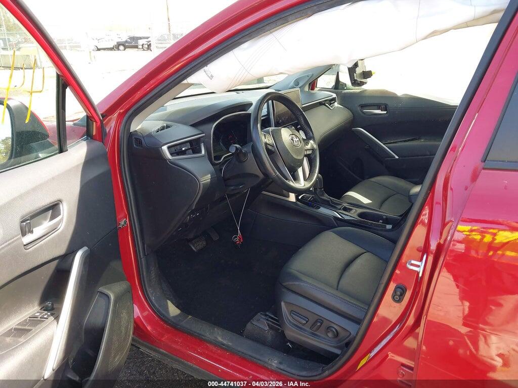 7MUDAABG1PV047503 2023 TOYOTA COROLLA CROSS photo no. 5