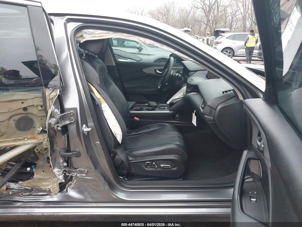 19UUB5F40SA001909 2025 ACURA TLX photo no. 5