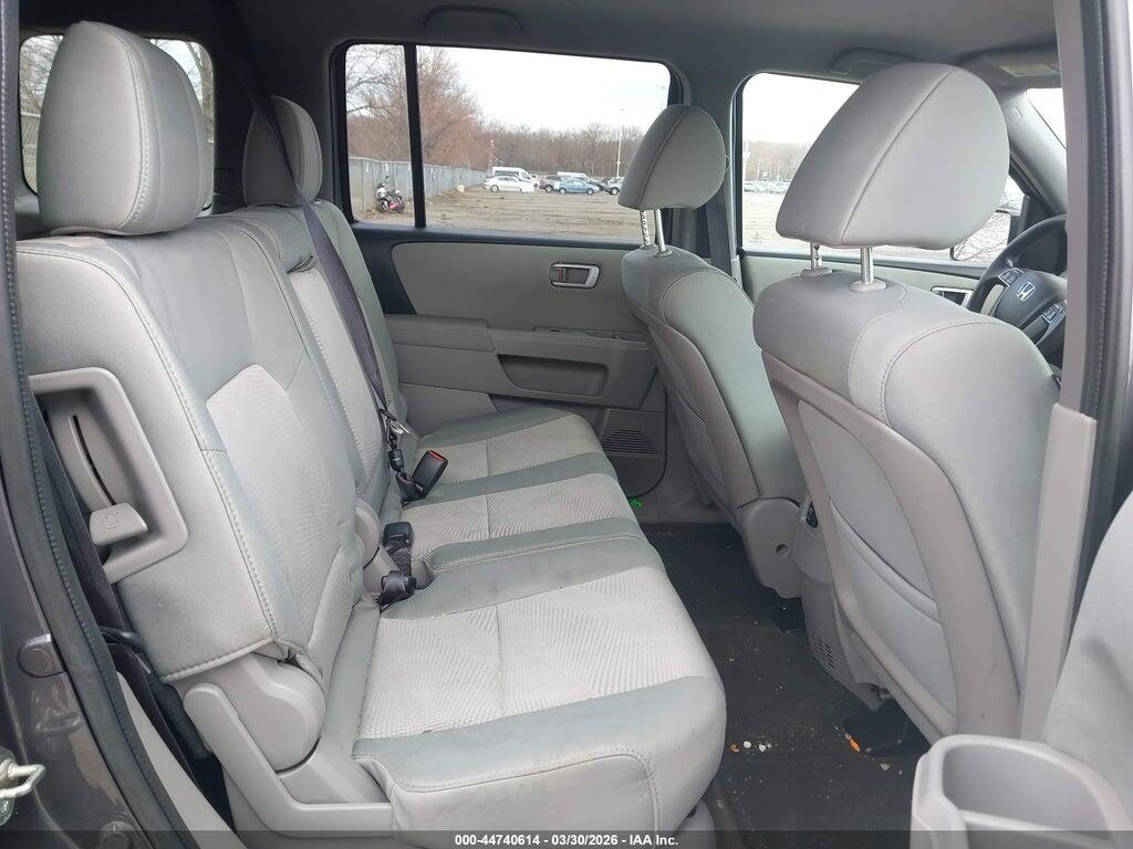 5FNYF4H24FB025475 2015 HONDA PILOT photo no. 8