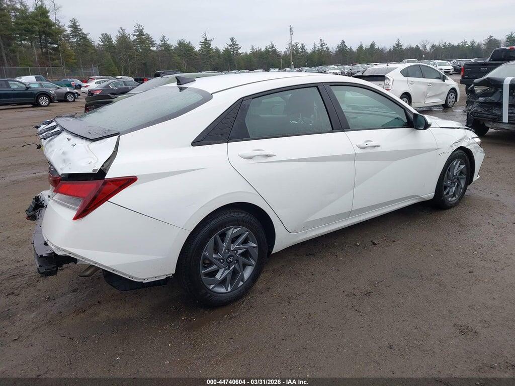 KMHLM4DG3RU759923 2024 HYUNDAI ELANTRA photo no. 4