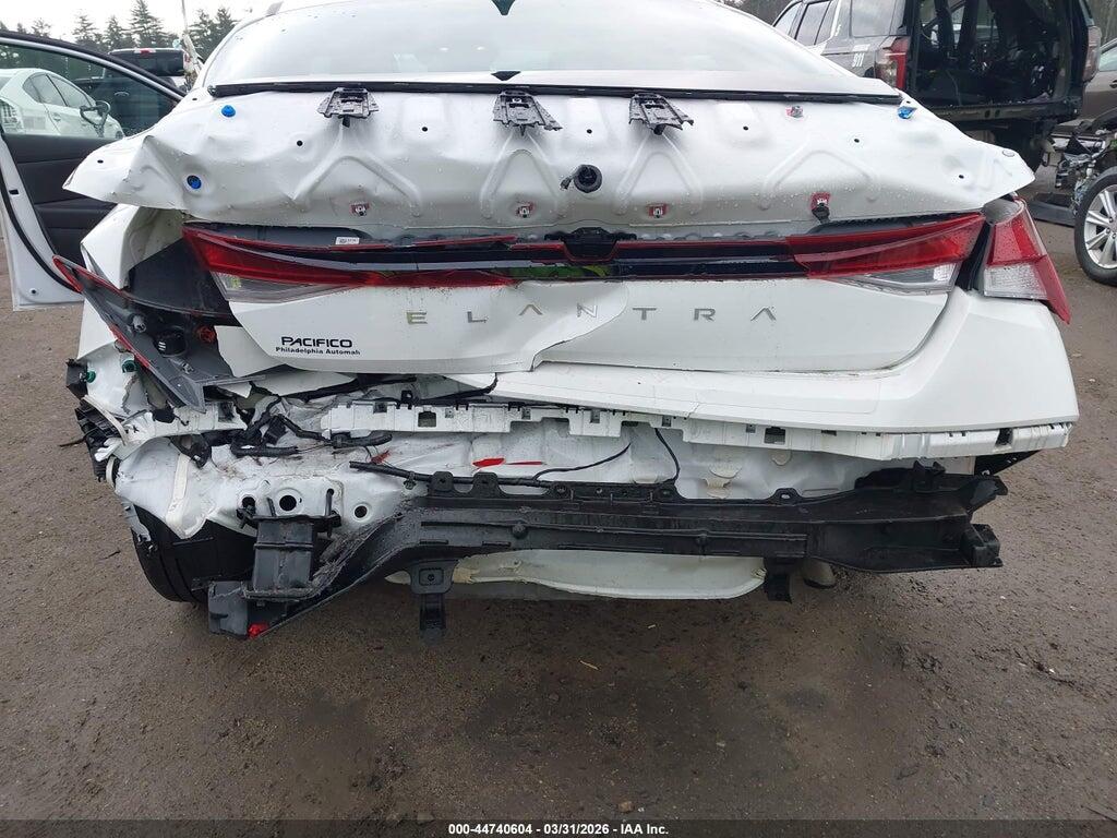 KMHLM4DG3RU759923 2024 HYUNDAI ELANTRA photo no. 6