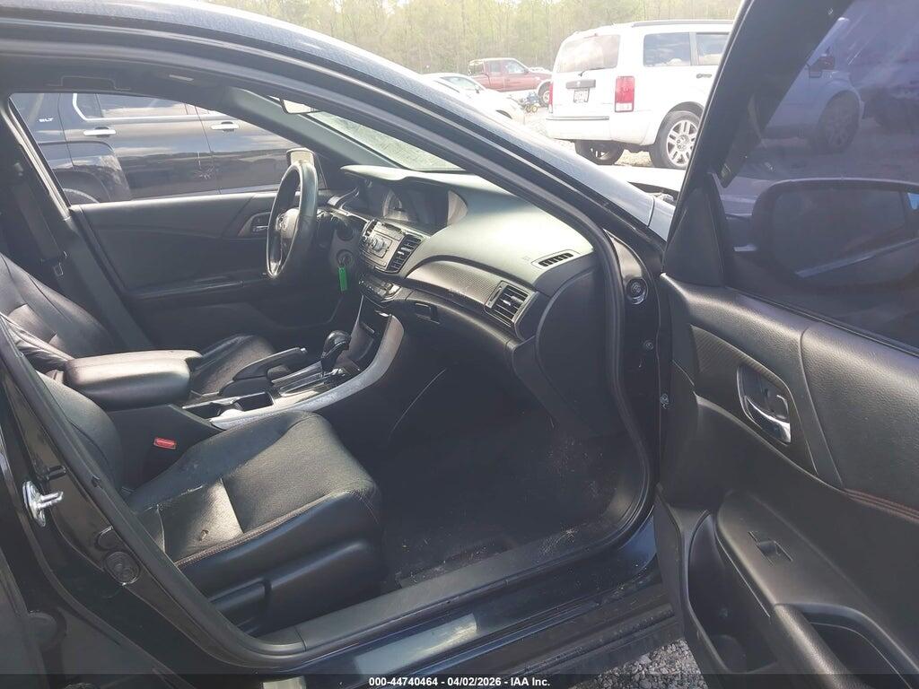 1HGCR2F1XHA040124 2017 HONDA ACCORD photo no. 5