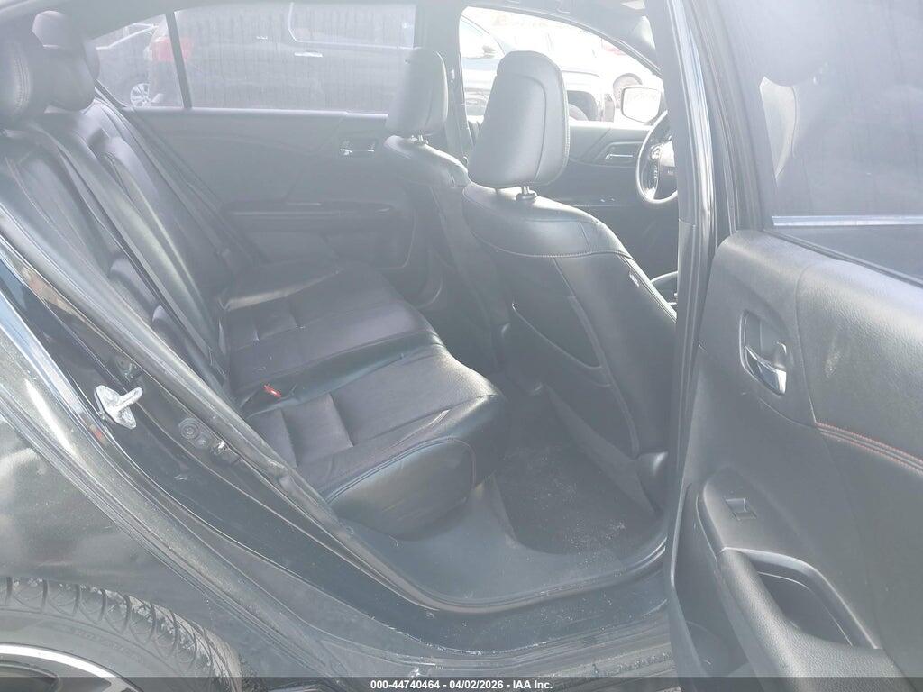1HGCR2F1XHA040124 2017 HONDA ACCORD photo no. 8