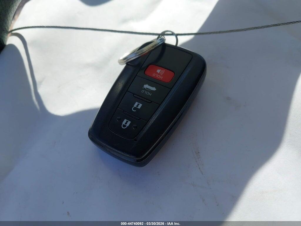 JTDEAMDE4MJ028741 2021 TOYOTA COROLLA photo no. 11