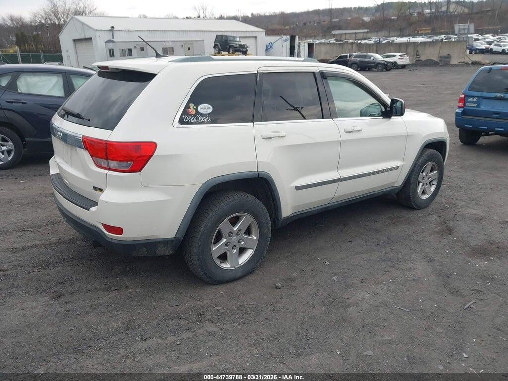1J4RR4GG3BC640030 2011 JEEP GRAND CHEROKEE photo no. 4
