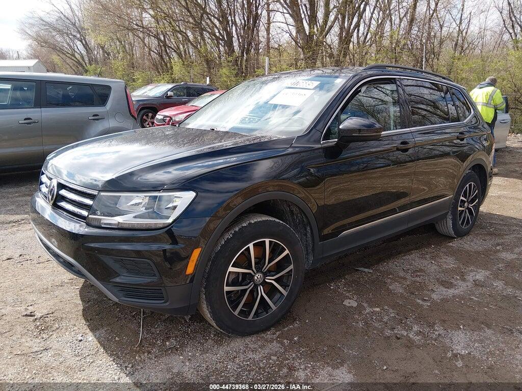 3VV3B7AX6MM056895 2021 VOLKSWAGEN TIGUAN photo no. 2