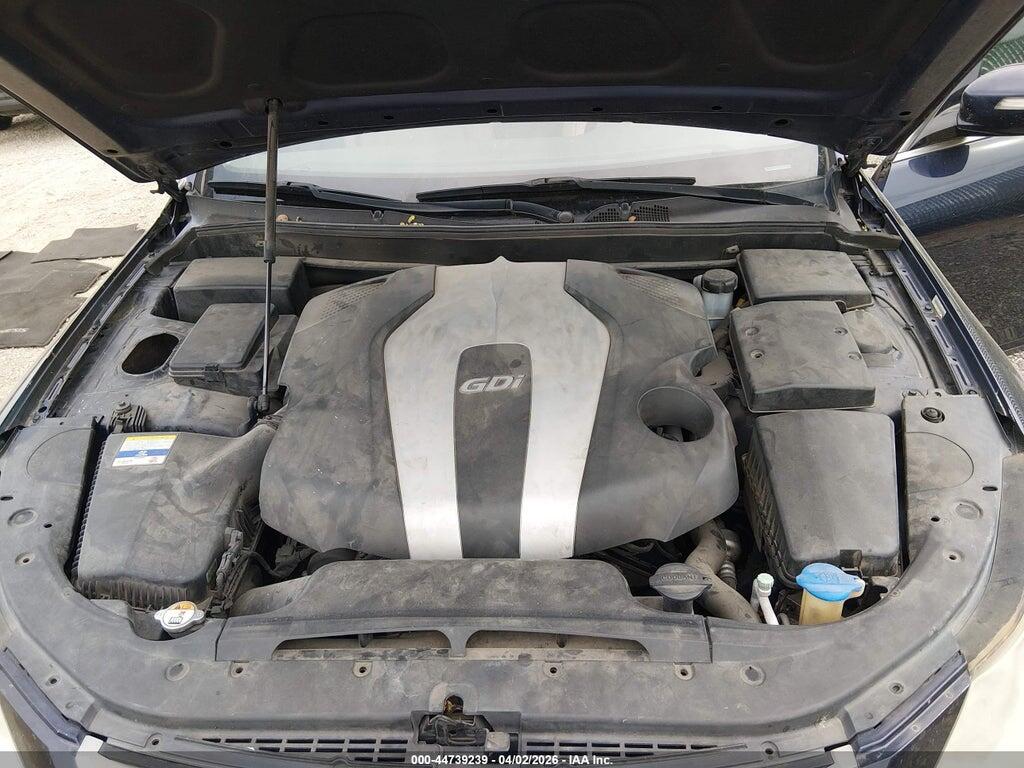 KMHGC4DD2CU189706 2012 HYUNDAI GENESIS photo no. 10
