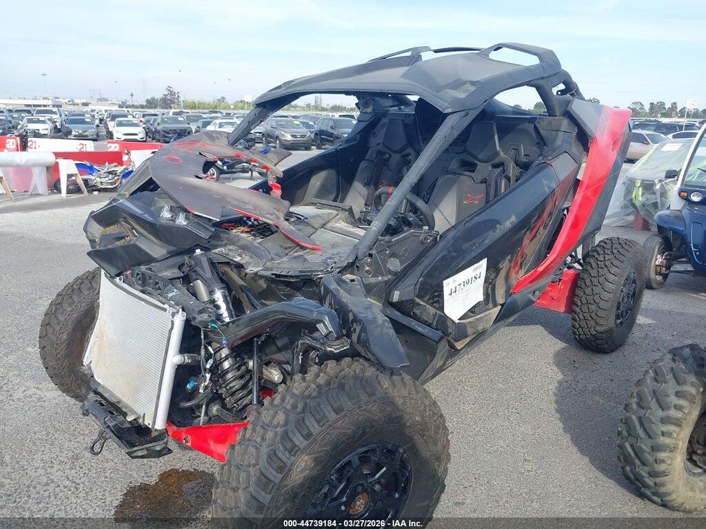 3JB8JAT2XSE000037 2025 CAN-AM MAVERICK R photo no. 2