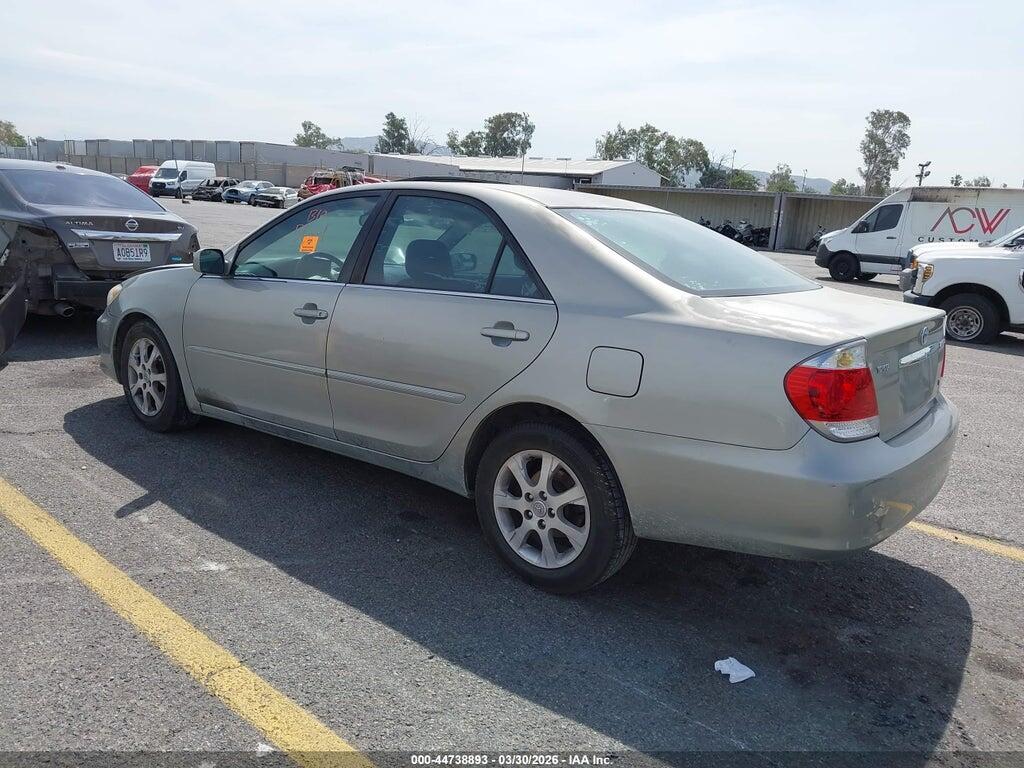 4T1BF32KX5U608983 2005 TOYOTA CAMRY photo no. 3