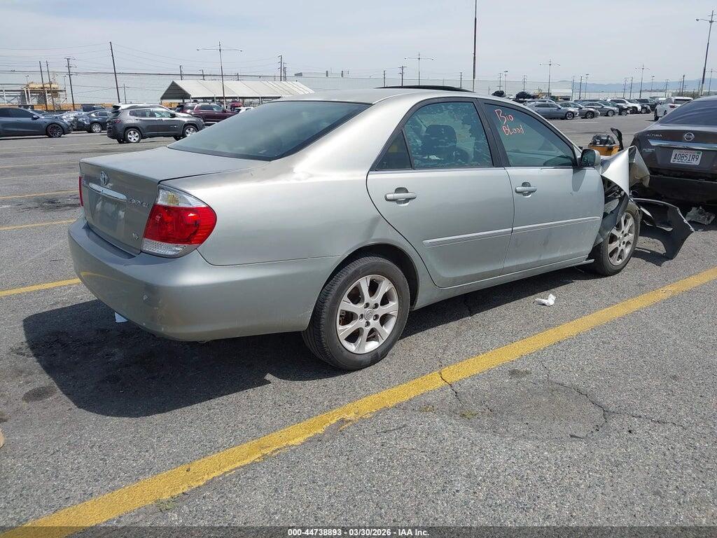4T1BF32KX5U608983 2005 TOYOTA CAMRY photo no. 4