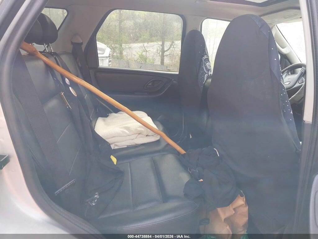 1FMCU04177KA06781 2007 FORD ESCAPE photo no. 8
