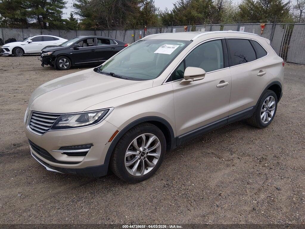 5LMCJ2C93HUL34357 2017 LINCOLN MKC photo no. 2