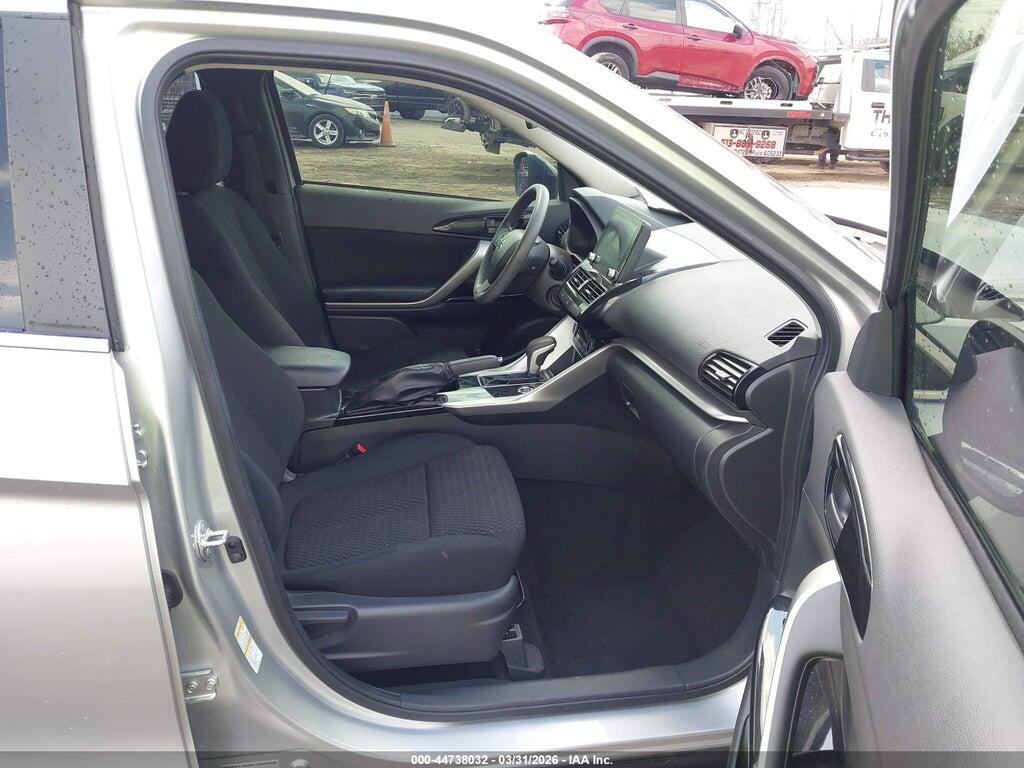 JA4ATVAA1RZ065703 2024 MITSUBISHI ECLIPSE CROSS photo no. 5