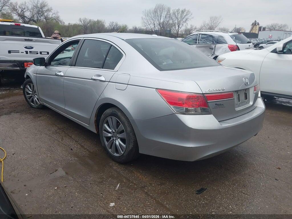 1HGCP2F81CA003331 2012 HONDA ACCORD photo no. 3