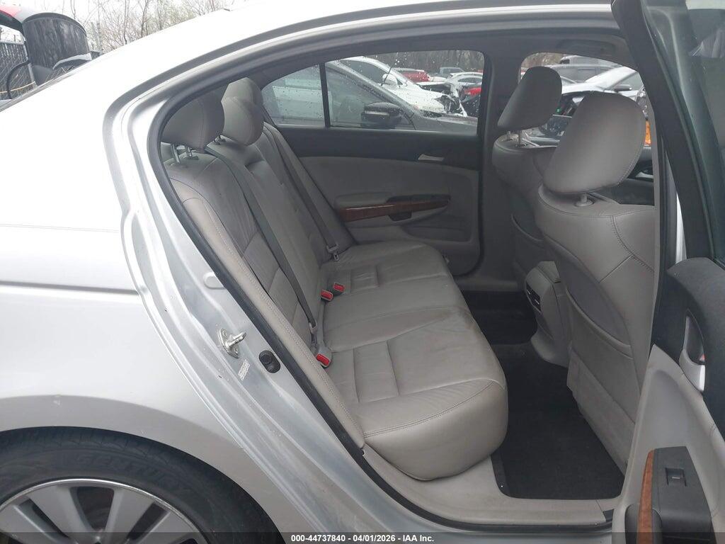 1HGCP2F81CA003331 2012 HONDA ACCORD photo no. 8